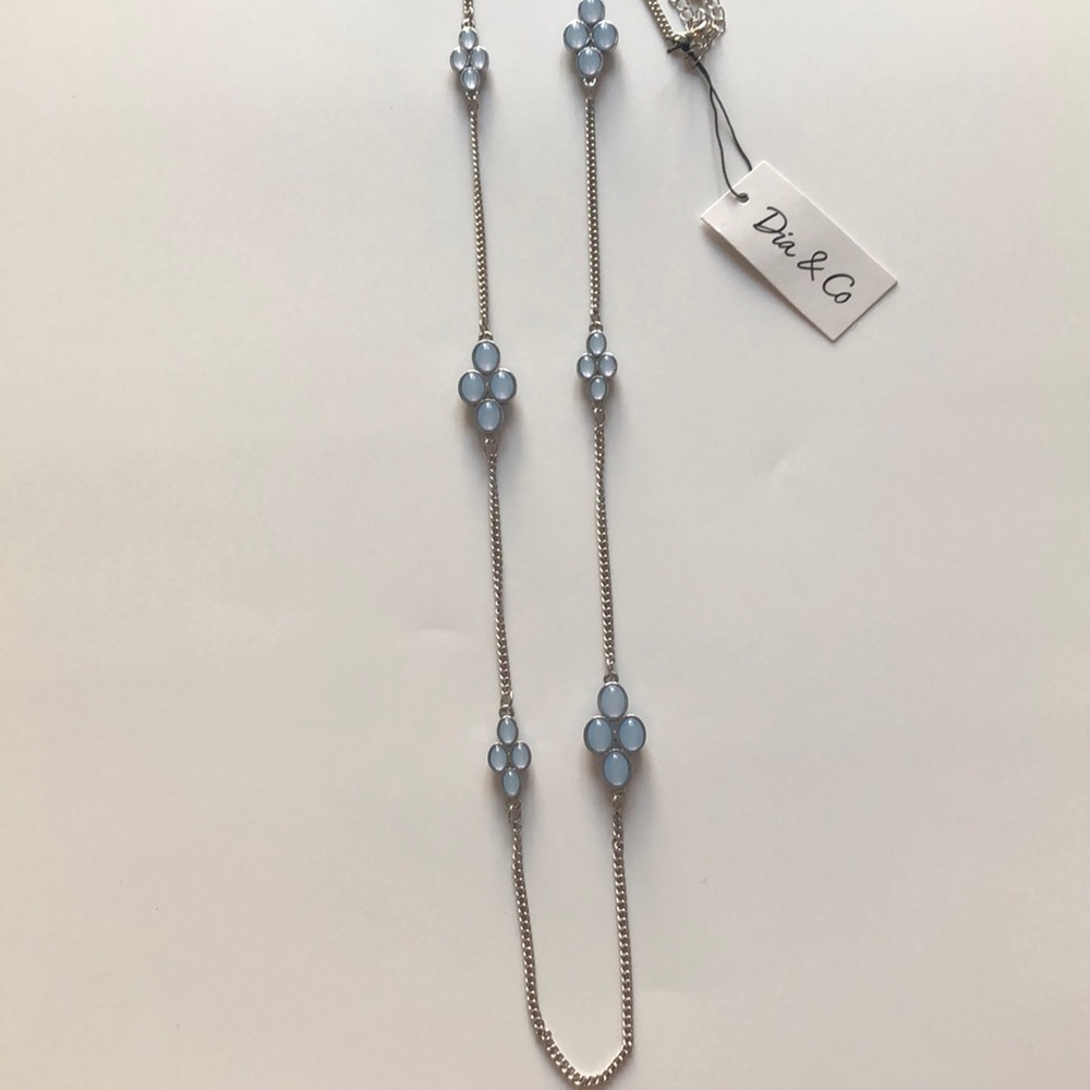 Dia&Co Light Blue Stones on Silver Chain Necklace